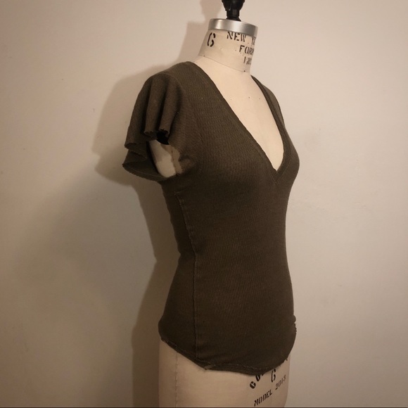 NWT Free People Flutter Sleeve Top - Picture 2 of 3